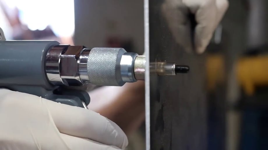 professional-using-threaded-insert-tool